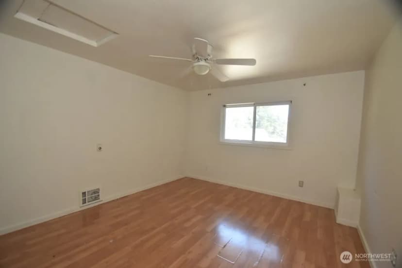 Property photo for 1119 N Viewmont Drive, Mount Vernon photo 11