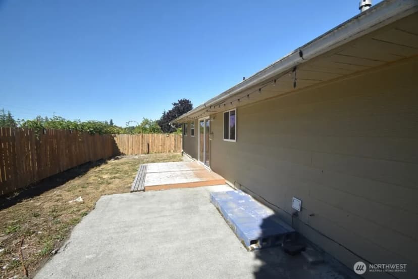 Property photo for 1119 N Viewmont Drive, Mount Vernon photo 18