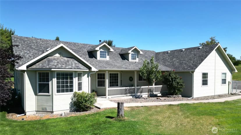 Property photo for 3653 Selah Loop Road, Selah