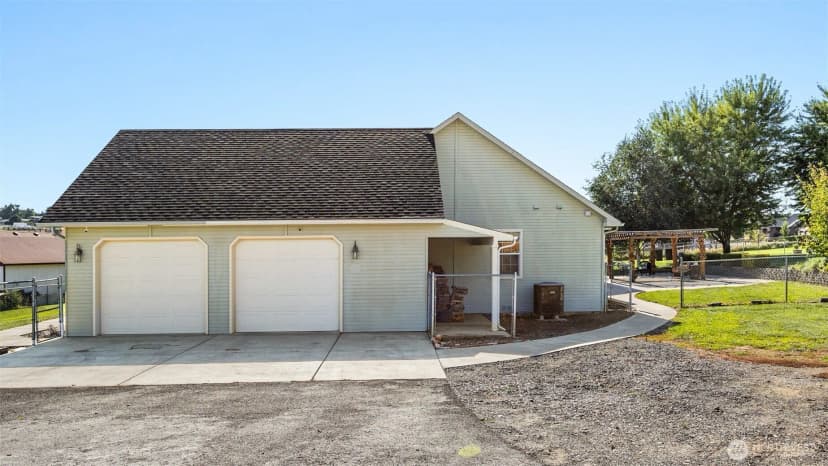 Property photo for 3653 Selah Loop Road, Selah photo 19