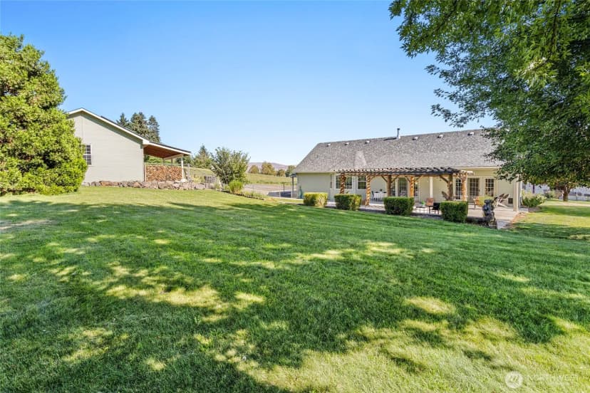 Property photo for 3653 Selah Loop Road, Selah photo 21