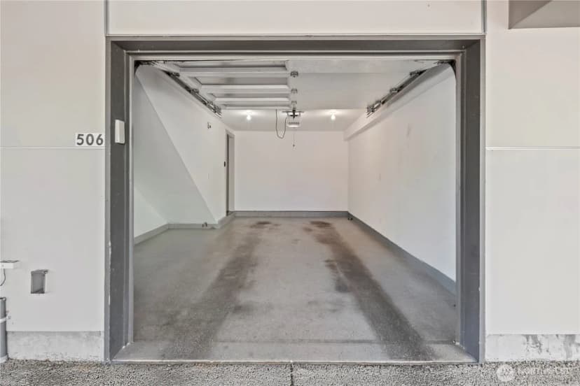 Property photo for 506 N 105th Street, Seattle photo 24