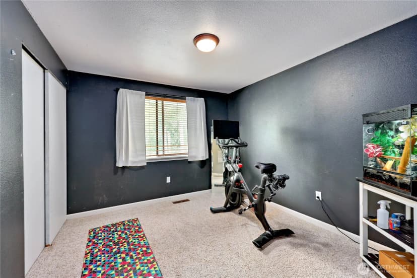 Property photo for 4060 Se Saxon Court, Port Orchard photo 24