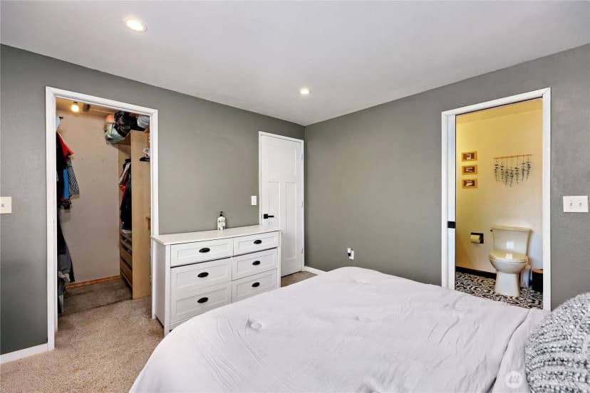 Property photo for 4060 Se Saxon Court, Port Orchard photo 14