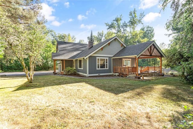 Property photo for 4975 Mission Road, Bellingham photo 2