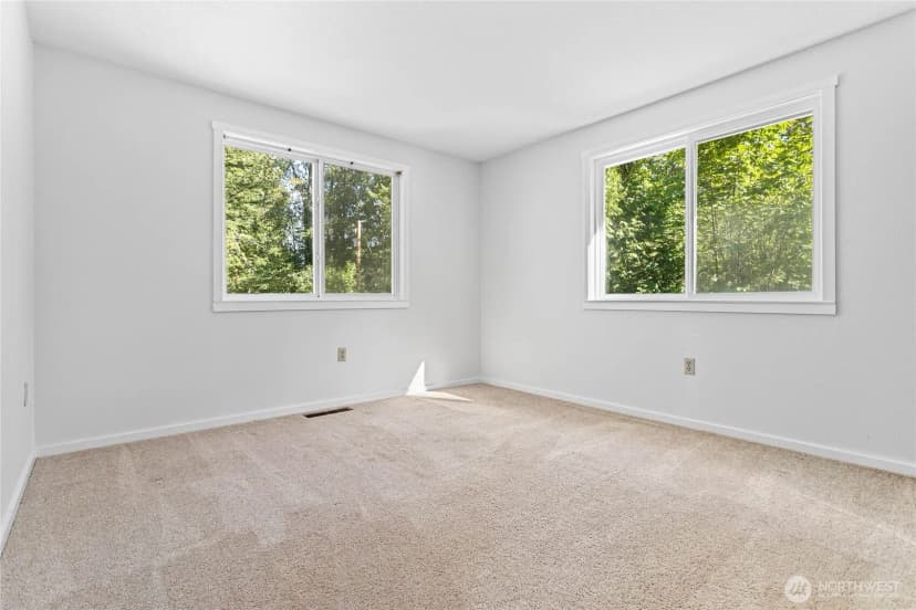 Property photo for 4975 Mission Road, Bellingham photo 27