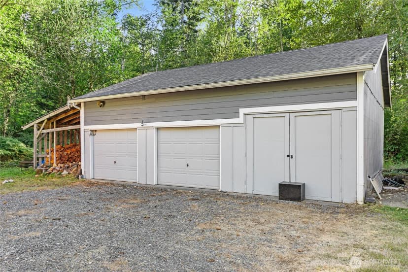 Property photo for 4975 Mission Road, Bellingham photo 4