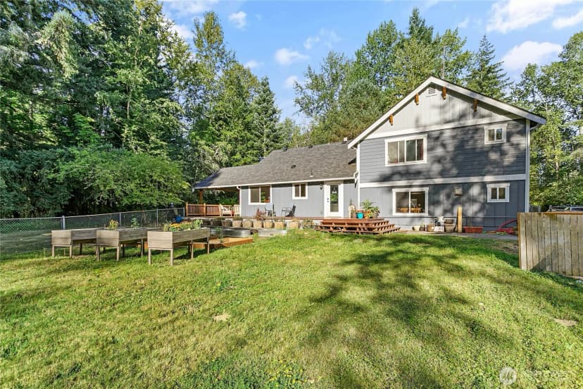 Property photo for 4975 Mission Road, Bellingham photo 8