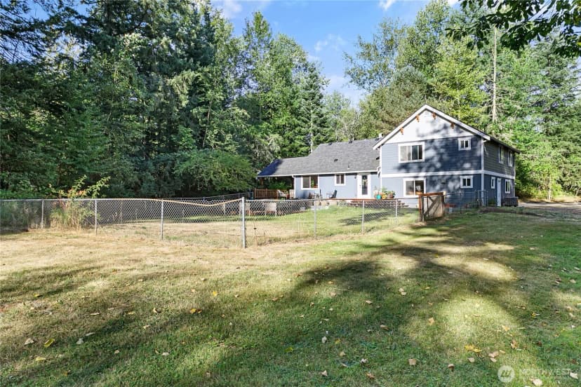 Property photo for 4975 Mission Road, Bellingham photo 30