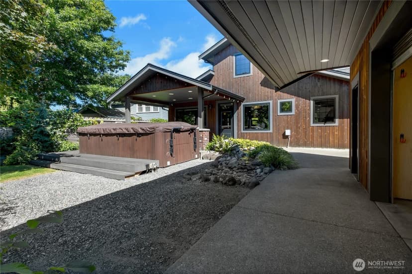 Property photo for 1720 8th Avenue Sw, Puyallup photo 32
