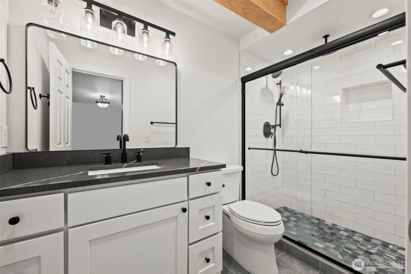 Property photo for 11704 40th Av Ct Nw, Gig Harbor photo 17