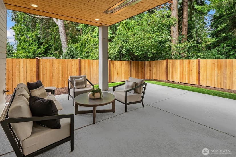 Property photo for 16648 Ne 12th Street, Bellevue photo 27