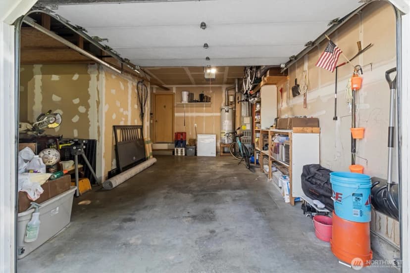 Property photo for 812 S Pine Court, Lynden photo 37