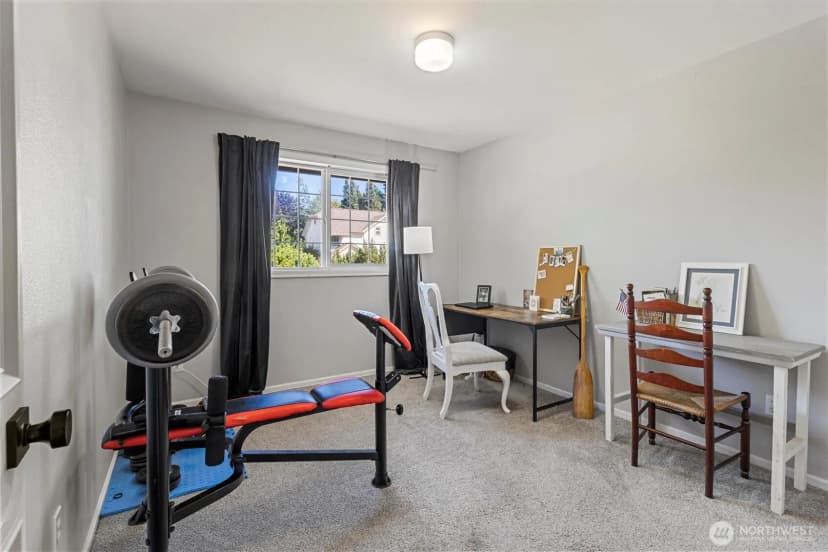 Property photo for 812 S Pine Court, Lynden photo 33