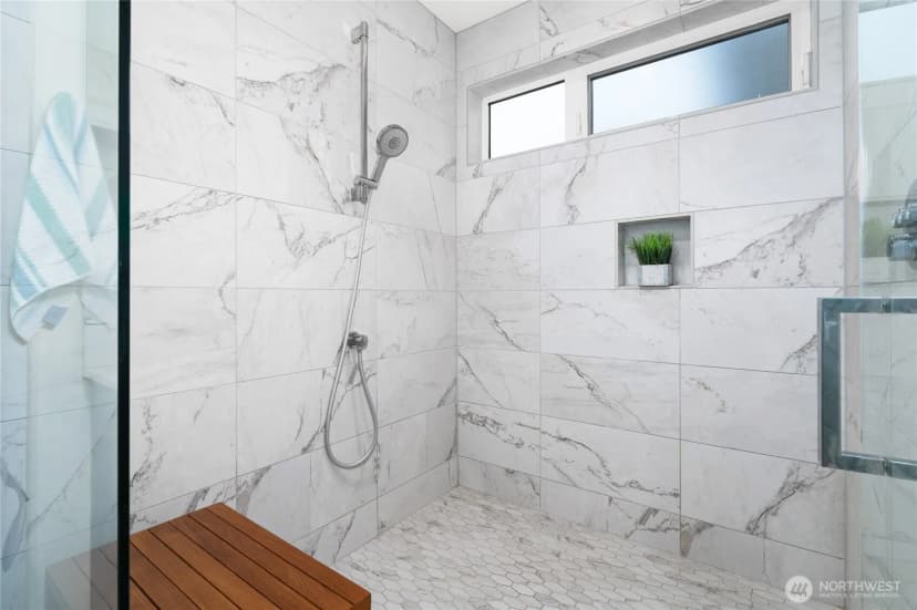Property photo for 618 N 49th Street, Seattle photo 20