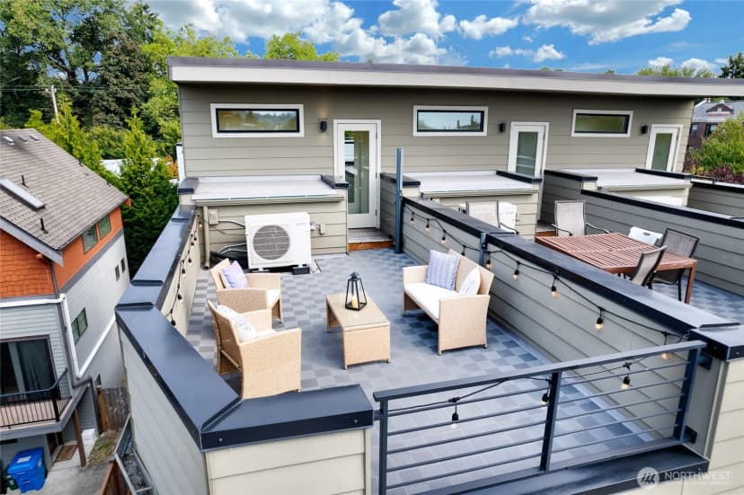 Property photo for 618 N 49th Street, Seattle photo 31