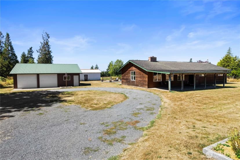 Property photo for 42727 208th Avenue Se, Enumclaw photo 23