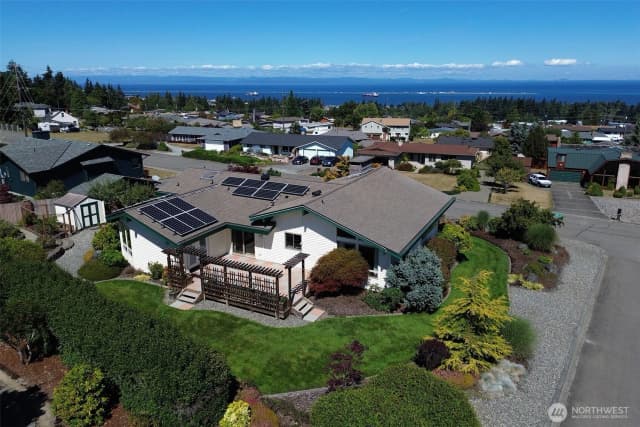 Property photo for 1822 E Lauridsen Boulevard, Port Angeles photo 2