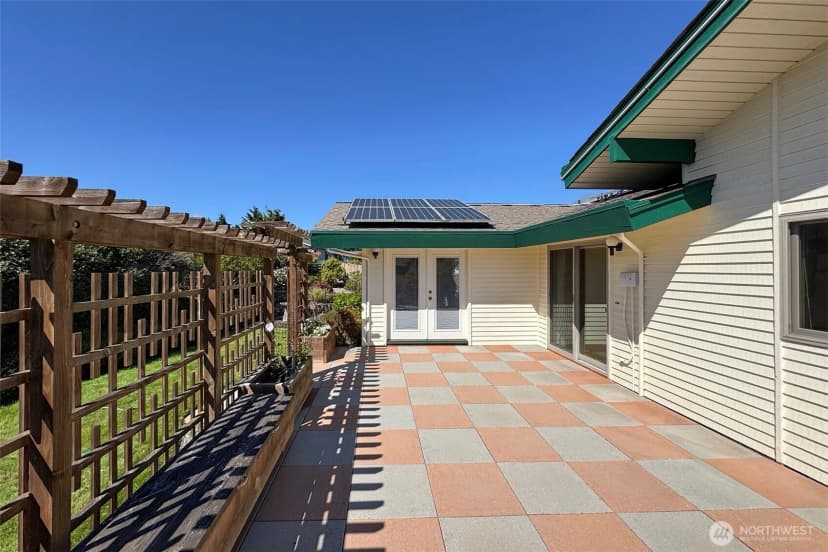 Property photo for 1822 E Lauridsen Boulevard, Port Angeles photo 18