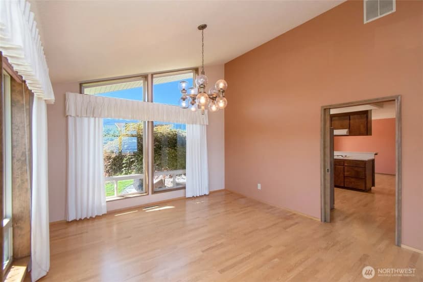 Property photo for 1822 E Lauridsen Boulevard, Port Angeles photo 12