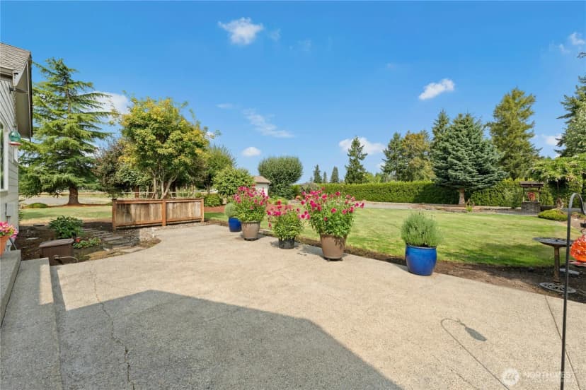 Property photo for 400 Cessna Court E, Eatonville photo 35