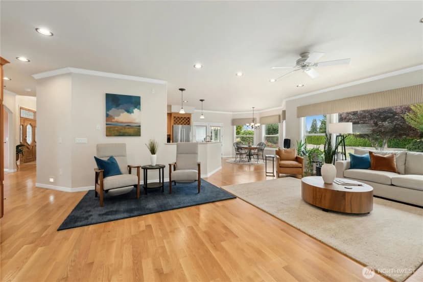 Property photo for 400 Cessna Court E, Eatonville photo 17