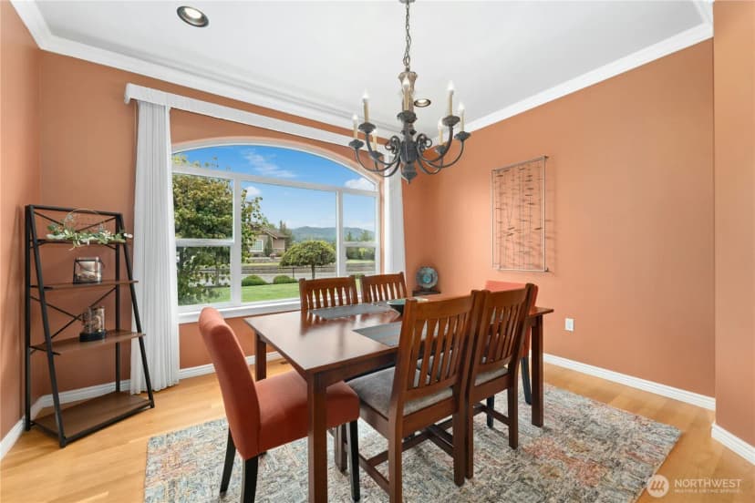 Property photo for 400 Cessna Court E, Eatonville photo 8