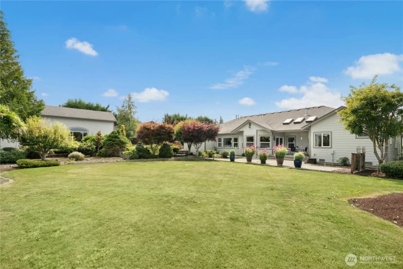Property photo for 400 Cessna Court E, Eatonville photo 40