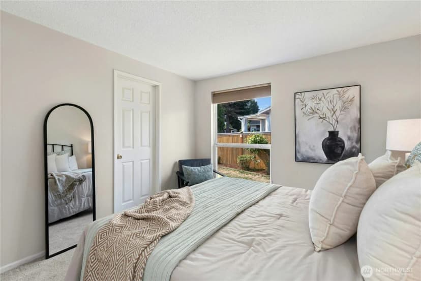 Property photo for 14241 112th Avenue Ne, Kirkland photo 16