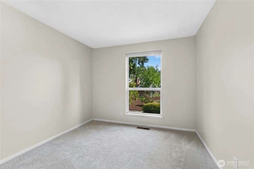 Property photo for 14241 112th Avenue Ne, Kirkland photo 18