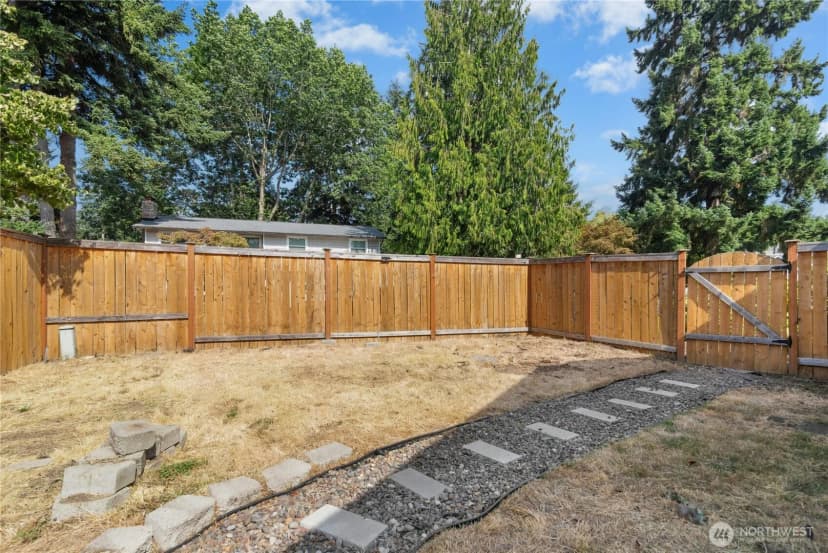 Property photo for 14241 112th Avenue Ne, Kirkland photo 24