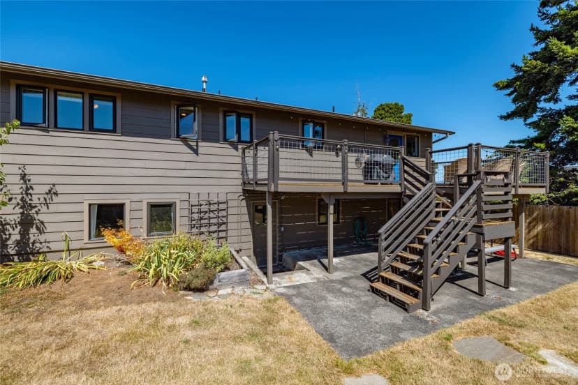Property photo for 1421 24th Street, Anacortes photo 37