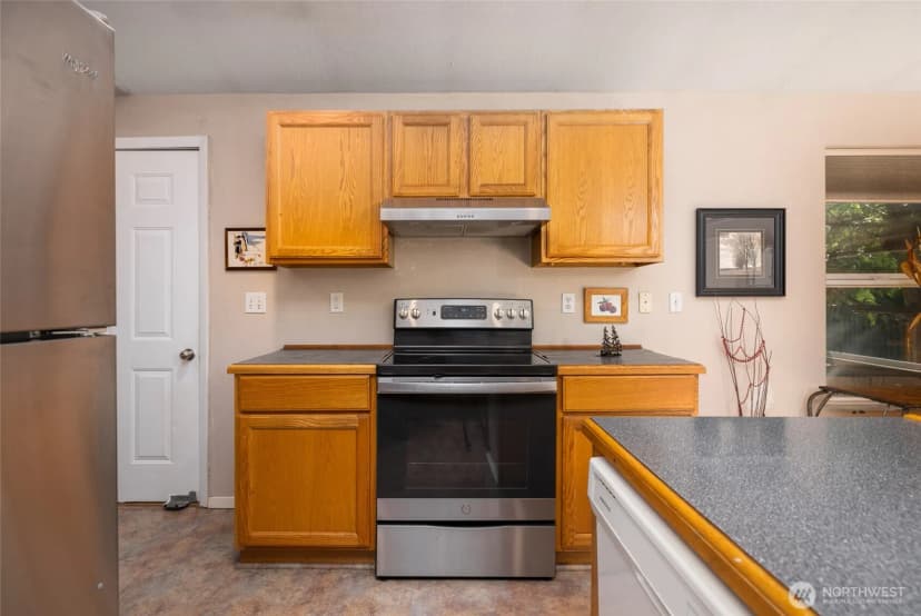 Property photo for 534 Hilltop Drive, Sedro Woolley photo 14