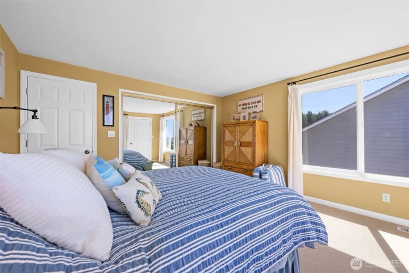 Property photo for 19410 K Place, Long Beach photo 17