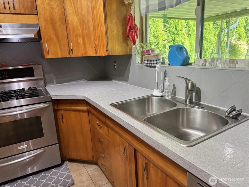 Property photo for 6507 Yakima Avenue, Tacoma photo 14