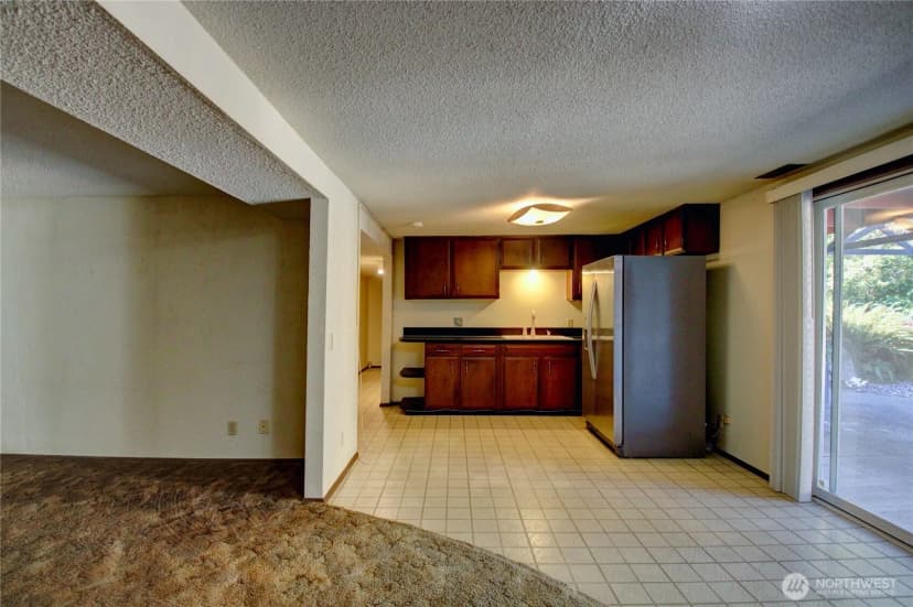 Property photo for 101 Rainbow Drive, Burlington photo 23