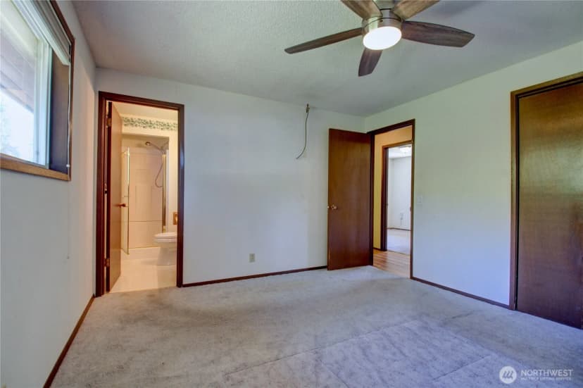 Property photo for 101 Rainbow Drive, Burlington photo 13