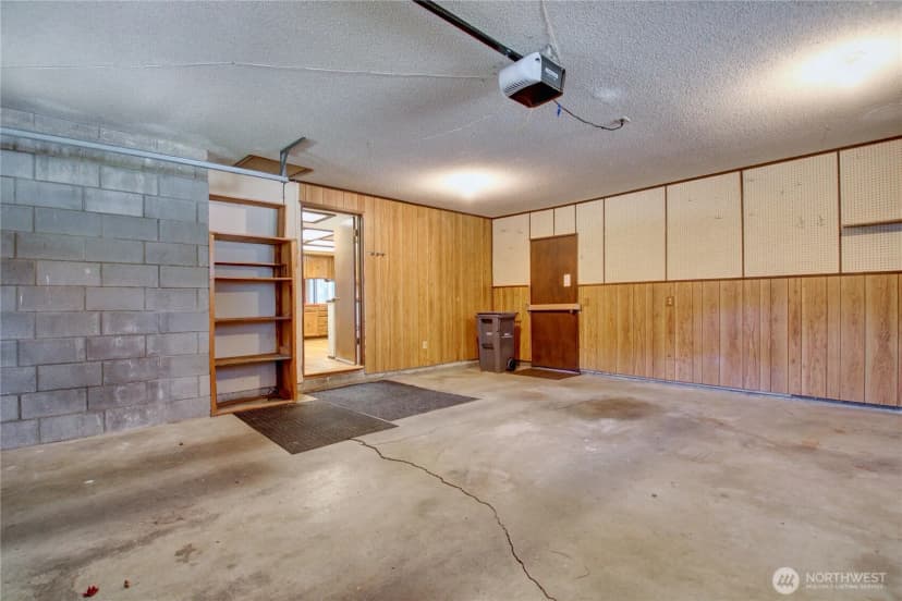 Property photo for 101 Rainbow Drive, Burlington photo 10