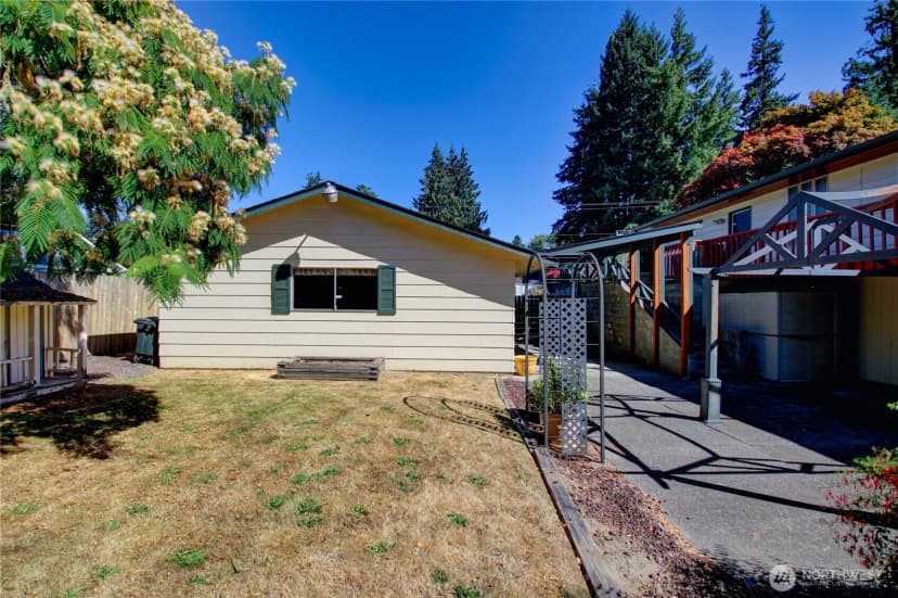 Property photo for 101 Rainbow Drive, Burlington photo 35