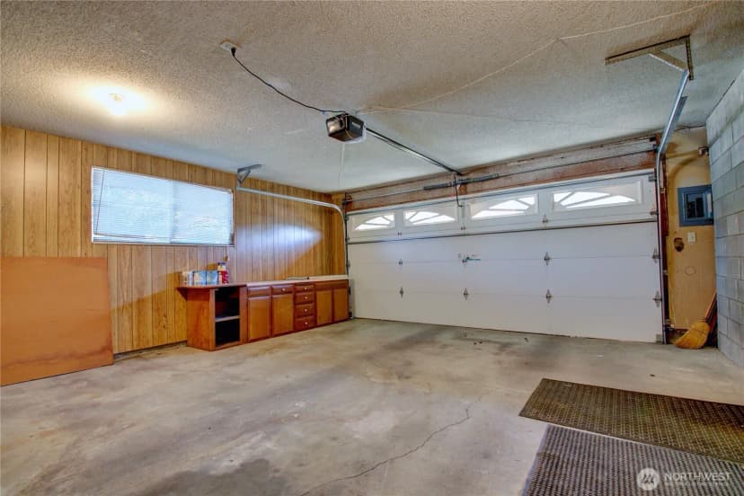 Property photo for 101 Rainbow Drive, Burlington photo 9
