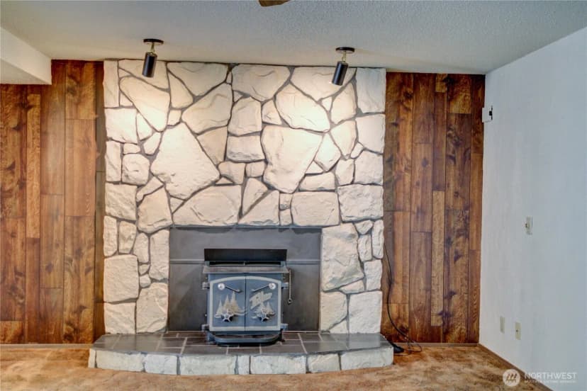 Property photo for 101 Rainbow Drive, Burlington photo 22