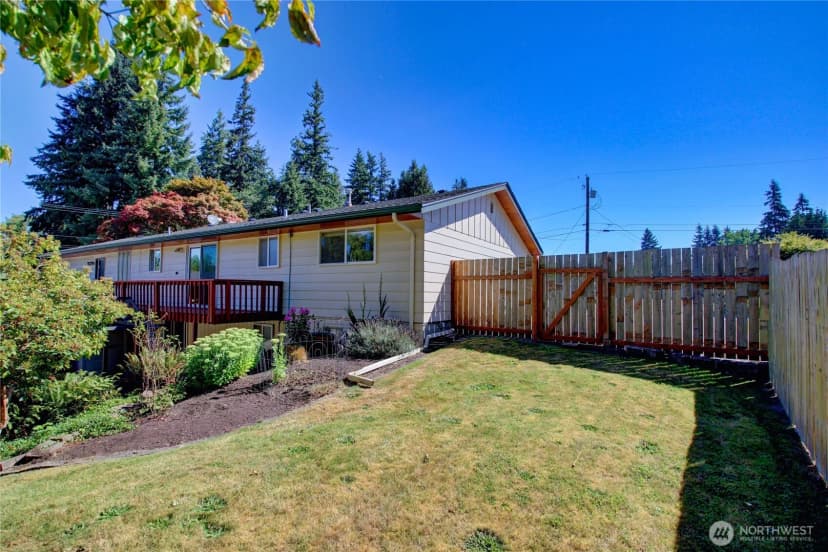 Property photo for 101 Rainbow Drive, Burlington photo 33