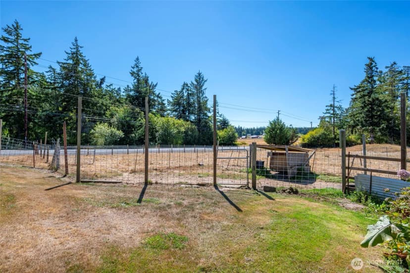 Property photo for 2009 October Lane, Oak Harbor photo 27