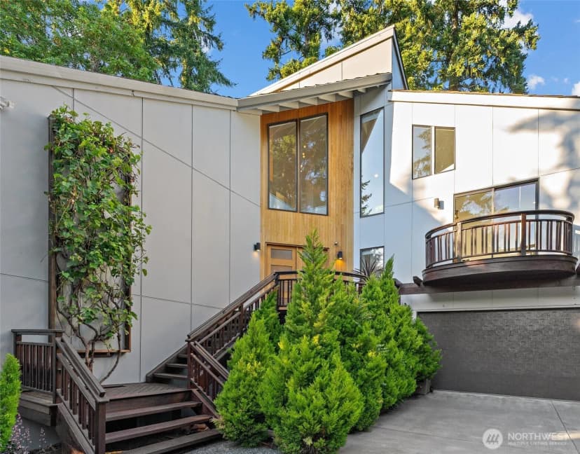 Property photo for 10058 Se 16th Street, Bellevue photo 5