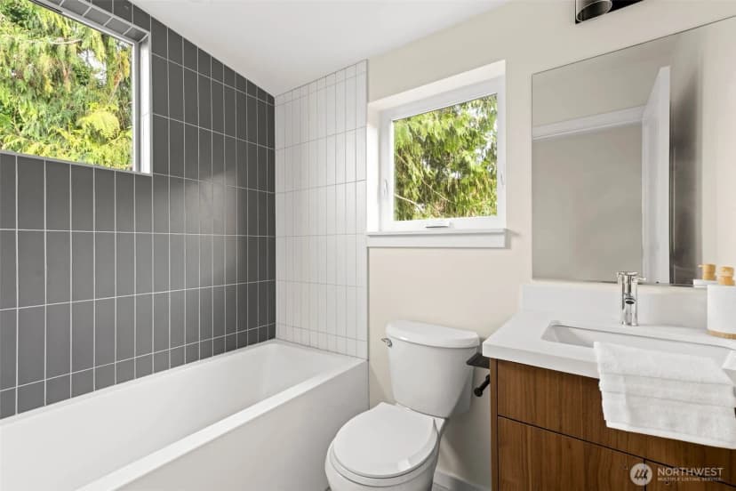 Property photo for 5125 S Brandon Street, Seattle photo 16