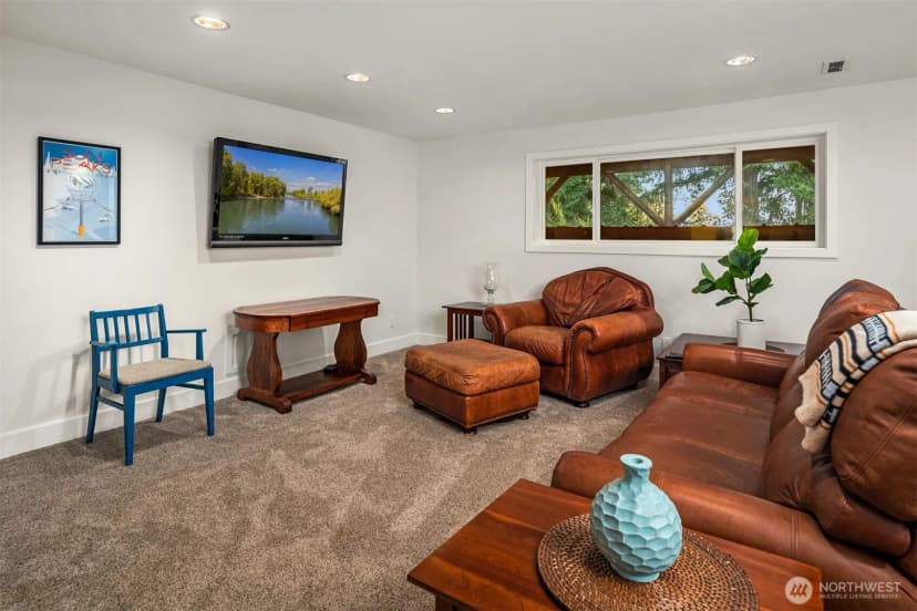 Property photo for 14250 130th Avenue Ne, Kirkland photo 29