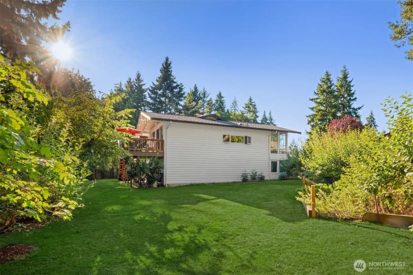 Property photo for 14250 130th Avenue Ne, Kirkland photo 21