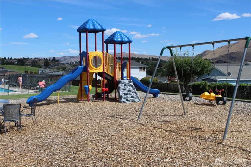 Property photo for 100 Lake Chelan Shores Dr. #17-4c, Chelan photo 21