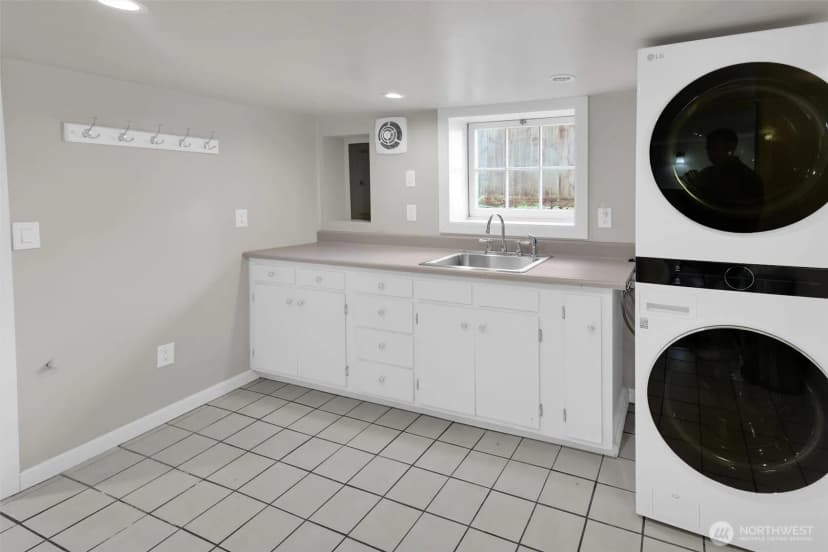 Property photo for 7316 Jones Avenue Nw, Seattle photo 29
