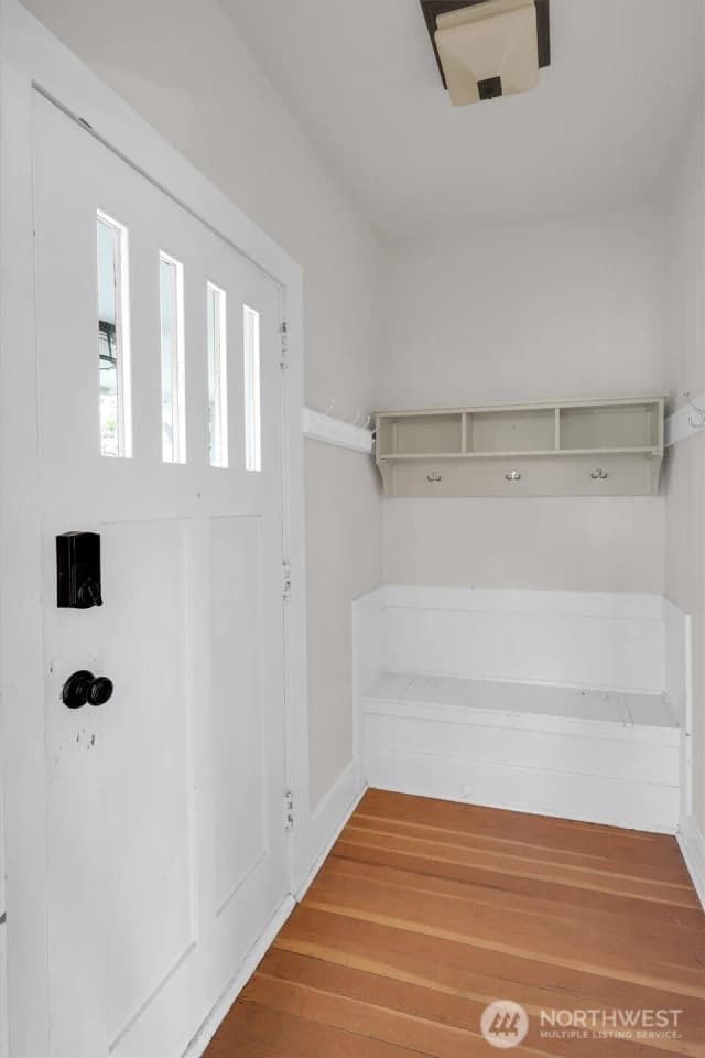 Property photo for 7316 Jones Avenue Nw, Seattle photo 3